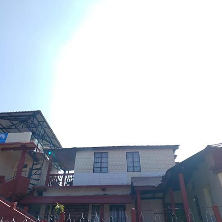 Odyssey'S Pateng Homestay, Cherrapunji Exteriör bild