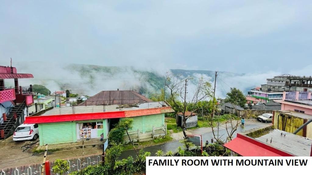 Odyssey'S Pateng Homestay, Cherrapunji Exteriör bild