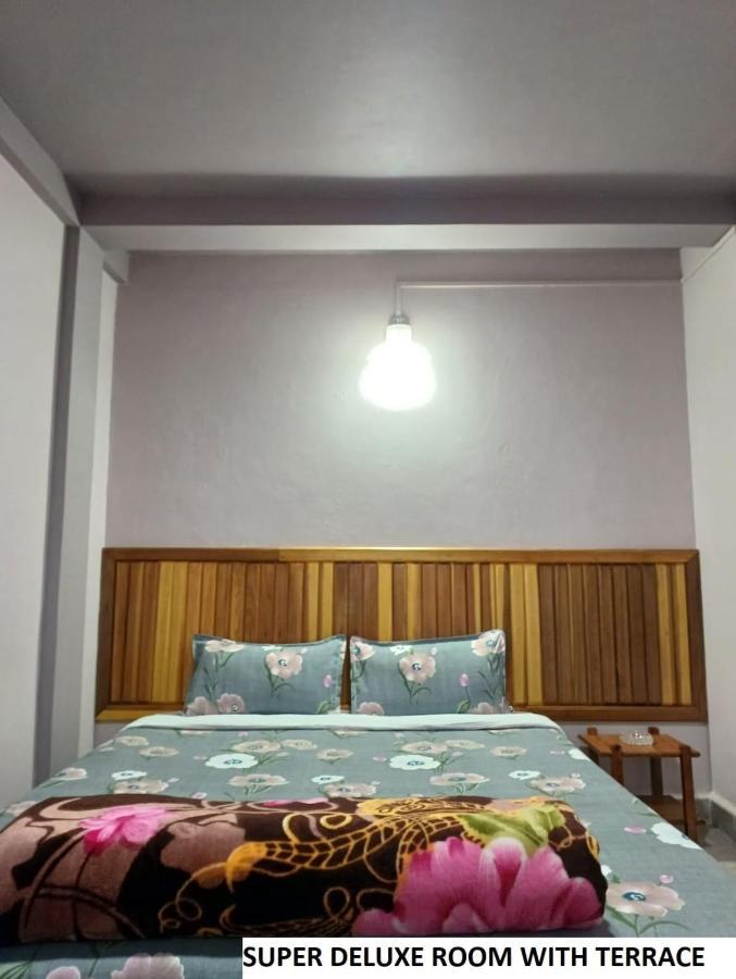 Odyssey'S Pateng Homestay, Cherrapunji Exteriör bild