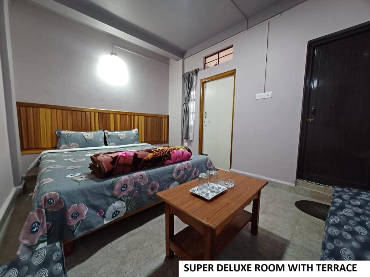 Odyssey'S Pateng Homestay, Cherrapunji Exteriör bild